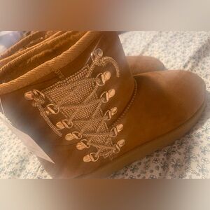 Womens suede Boots